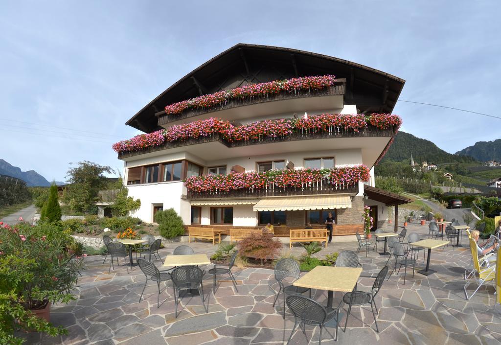 Pension Obertaberhof Schenna Exterior foto